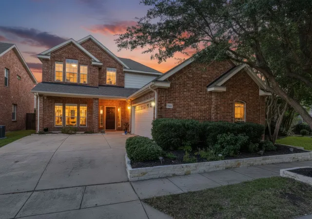 Photo 2 of Sale Pending at 7900 White Stallion Trl, Mc Kinney, TX 75070 | MLS# 21360401 | Listing updated on 2026-09-24