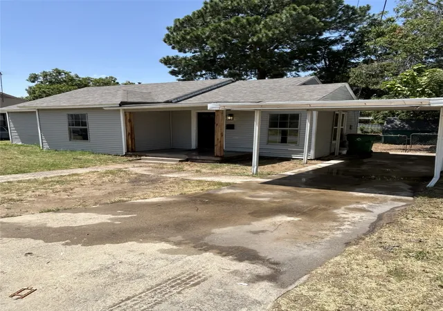 Photo 1 of Single family home for sale at 2309 Fincher Rd, Haltom City, TX 76117 | MLS# 21360890 | Listing updated on 2026-09-30