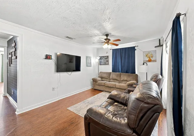 Photo 3 of Single family home for sale at 314 E 5th St, Anna, TX 75409 | MLS# 21360902 | Listing updated on 2026-09-10