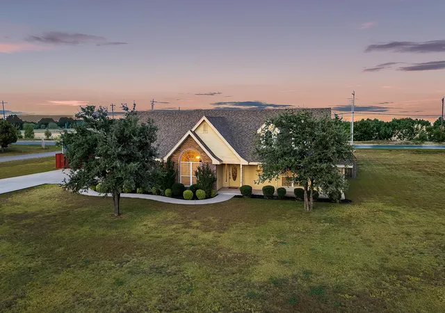 Photo 1 of Sale Pending at 201 Dollar Bill Dr, Abilene, TX 79602 | MLS# 21359530 | Listing updated on 2026-09-13