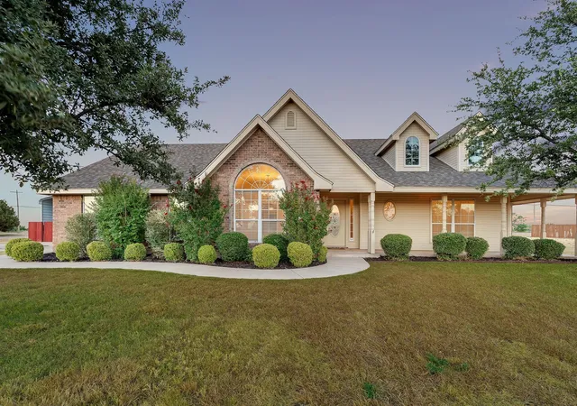 Photo 2 of Sale Pending at 201 Dollar Bill Dr, Abilene, TX 79602 | MLS# 21359530 | Listing updated on 2026-09-13