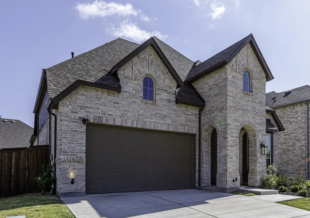 Photo 3 of Single family home for sale at 5723 Huffines Blvd, Royse City, TX 75189 | MLS# 21358865 | Listing updated on 2026-09-12