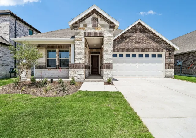 Photo 3 of Single family home for sale at 1001 Angel St, Josephine, TX 75173 | MLS# 21360961 | Listing updated on 2026-09-12