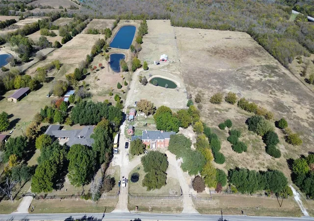 Photo 3 of Sale Pending at 363 Town East, Sunnyvale, TX 75182 | MLS# 21354948 | Listing updated on 2026-10-06
