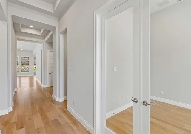 Photo 3 of Single family home for sale at 5708 Lake Jackson Dr, Fort Worth, TX 76126 | MLS# 21355110 | Listing updated on 2026-10-06