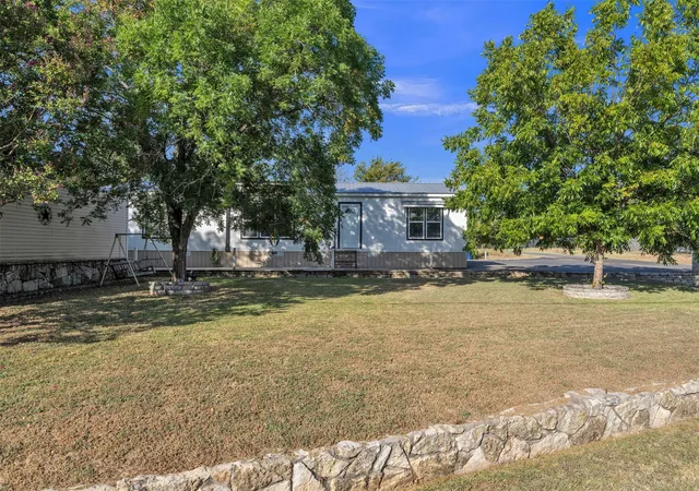 Photo 3 of Manufactured home for sale at 2453 S Valley Ridge Dr, Granbury, TX 76048 | MLS# 21361129 | Listing updated on 2026-09-14