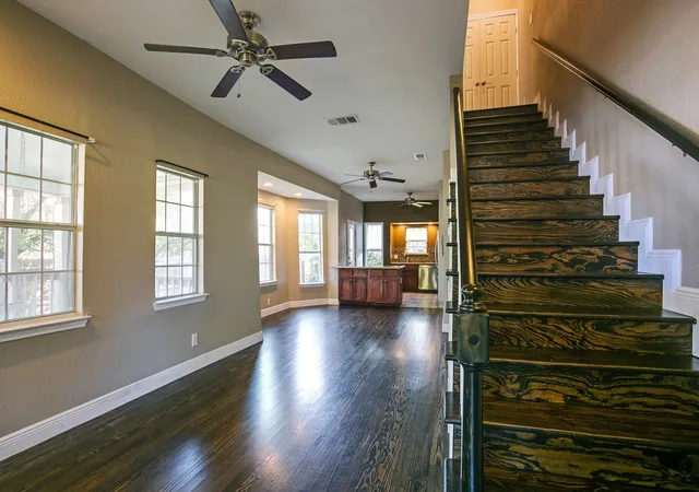 Photo 2 of Multi family home for sale at 5126 Bryan St, Dallas, TX 75206 | MLS# 21361165 | Listing updated on 2026-09-11