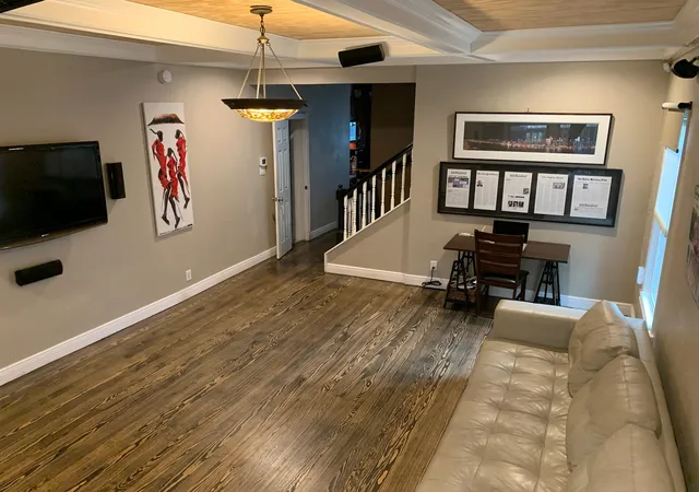 Photo 3 of House for sale at 5126 Bryan St, Dallas, TX 75206 | MLS# 21361165 | Listing updated on 2026-09-11