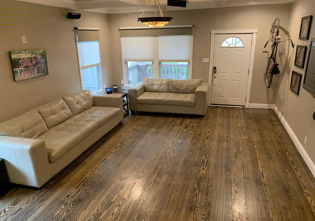 Photo 4 of House for sale at 5126 Bryan St, Dallas, TX 75206 | MLS# 21361165 | Listing updated on 2026-09-11