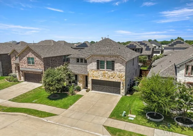 Photo 4 of Single family home for sale at 2316 Willow Garden Dr, Little Elm, TX 75068 | MLS# 21361212 | Listing updated on 2026-09-12