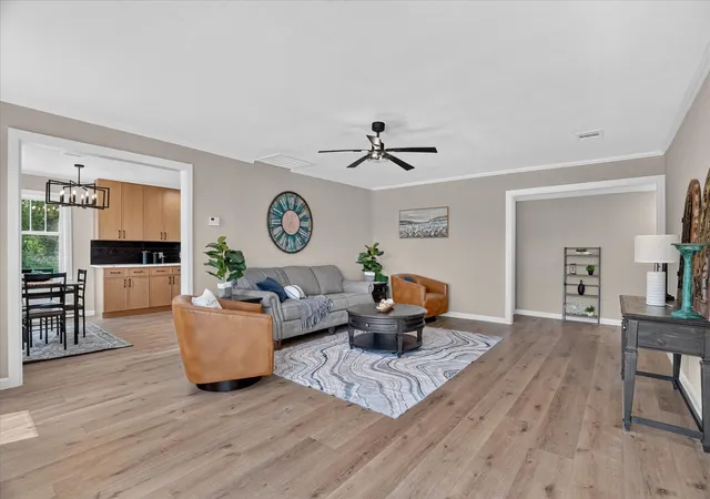 Photo 4 of Single family home for sale at 130 R And R Dr, Springtown, TX 76082 | MLS# 21357888 | Listing updated on 2026-10-01