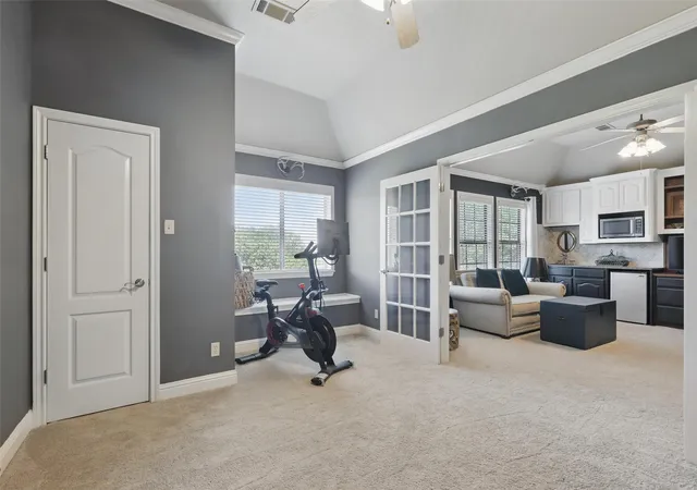 Photo 4 of Single family home for sale at 3404 Creek Crossing Dr, Weatherford, TX 76087 | MLS# 21346286 | Listing updated on 2026-09-10