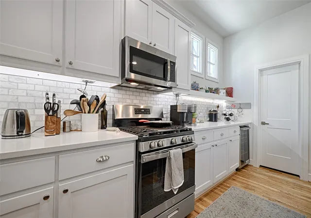Photo 3 of Condo for sale at 5065 Gaston Ave #102, Dallas, TX 75214 | MLS# 21361337 | Listing updated on 2026-09-13