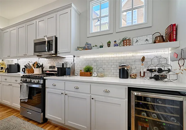 Photo 4 of Condo for sale at 5065 Gaston Ave #102, Dallas, TX 75214 | MLS# 21361337 | Listing updated on 2026-09-13