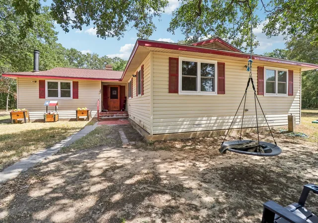 Photo 1 of Single family home for sale at 13110 County Road 4016, Kemp, TX 75143 | MLS# 21361405 | Listing updated on 2026-09-11