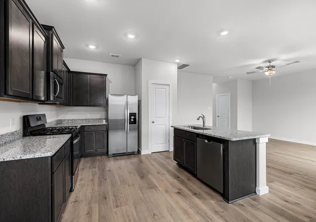 Photo 2 of Single family home for sale at 3924 Starry Night Cvs, Sherman, TX 75092 | MLS# 21361456 | Listing updated on 2026-09-11