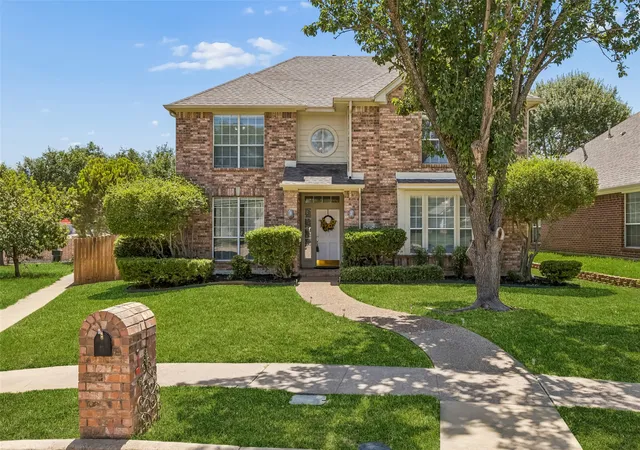Photo 1 of Sale Pending at 2108 Monticello Cir, Plano, TX 75075 | MLS# 21341801 | Listing updated on 2026-09-13