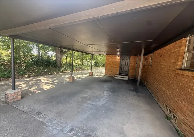 Photo 3 of Single family home for sale at 2403 Panhandle St, Denton, TX 76201 | MLS# 21347097 | Listing updated on 2026-09-08