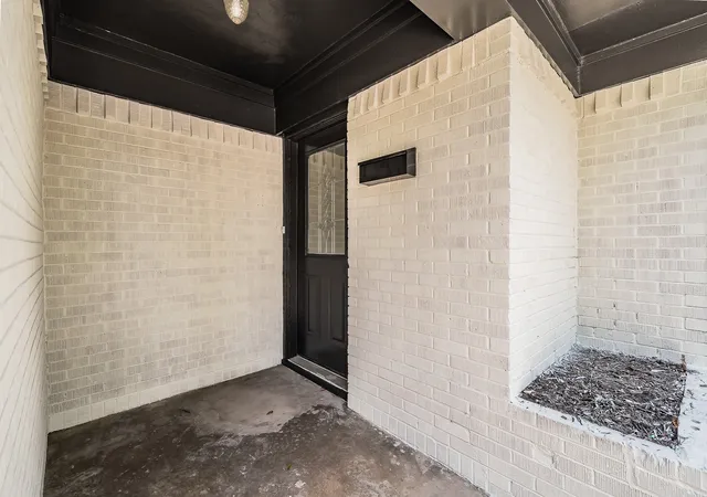Photo 3 of Single family home for sale at 728 Judy Ln, Seagoville, TX 75159 | MLS# 21358729 | Listing updated on 2026-09-12