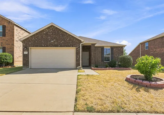 Photo 1 of Single family home for sale at 2356 Bernese Ln, Fort Worth, TX 76131 | MLS# 21361630 | Listing updated on 2026-09-10