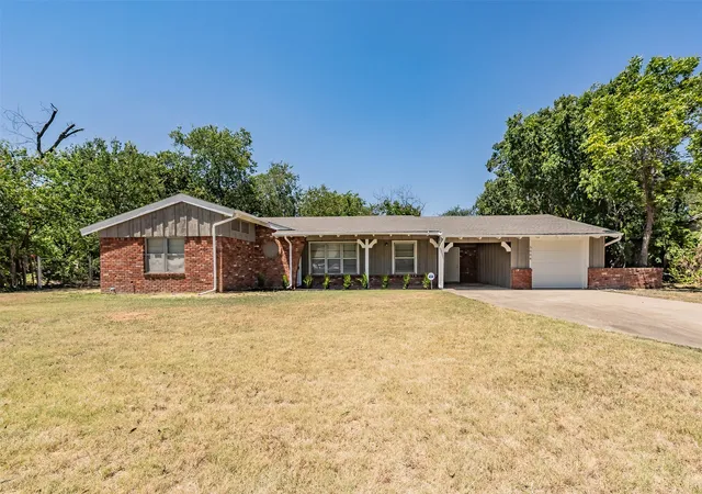 Photo 1 of Single family home for sale at 5008 Rector Ave, Fort Worth, TX 76133 | MLS# 21361367 | Listing updated on 2026-09-10