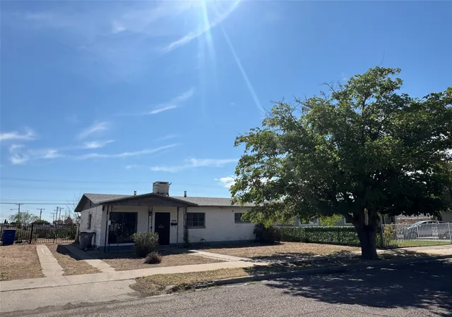 Photo 1 of Sale Pending at 8508 Mount Baldy Dr, El Paso, TX 79904 | MLS# 21361800 | Listing updated on 2026-09-14