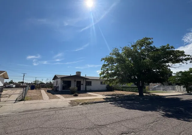 Photo 2 of Sale Pending at 8508 Mount Baldy Dr, El Paso, TX 79904 | MLS# 21361800 | Listing updated on 2026-09-14