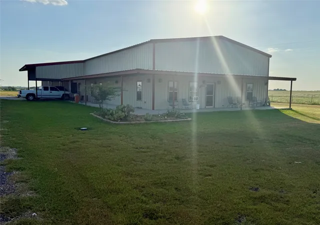 Photo 2 of Single family home for sale at 5085 Fm 1722, Ennis, TX 75119 | MLS# 21361958 | Listing updated on 2026-09-11