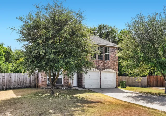 Photo 2 of Single family home for sale at 2709 Maci Ct, Seagoville, TX 75159 | MLS# 21356967 | Listing updated on 2026-09-09