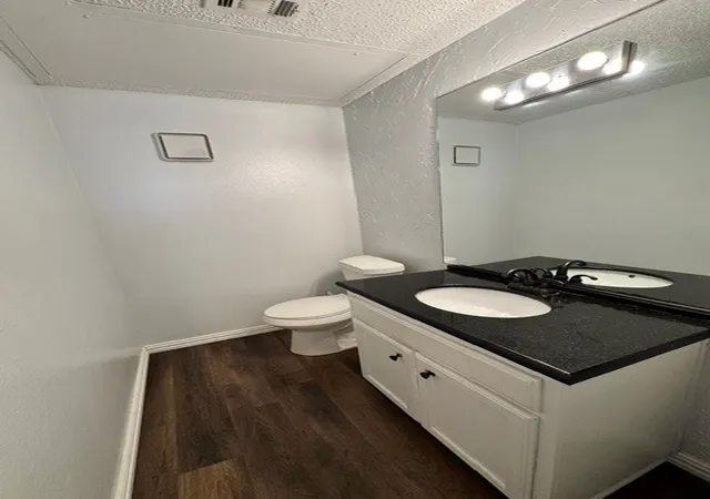 Photo 3 of Townhouse for sale at 2411 Northlake Ct, Irving, TX 75038 | MLS# 21361977 | Listing updated on 2026-09-11