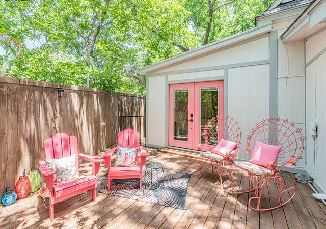 Photo 2 of Single family home for sale at 708 Lakeshore Dr, Little Elm, TX 75068 | MLS# 21360811 | Listing updated on 2026-09-12