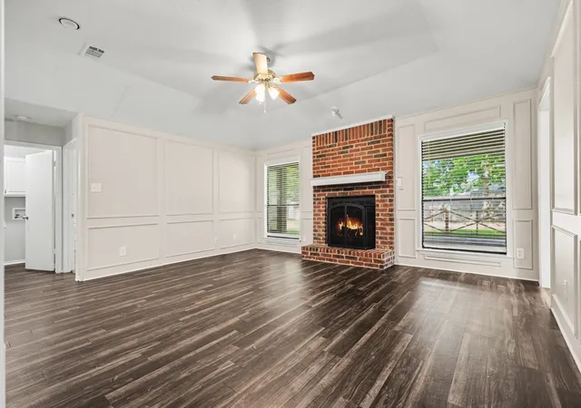 Photo 4 of Single family home for sale at 7 Alamosa Dr, Roanoke, TX 76262 | MLS# 21362037 | Listing updated on 2026-09-15