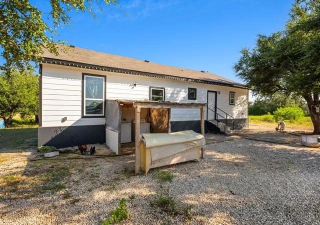 Photo 3 of Single family home for sale at 19665 Brooking Rd, Killeen, TX 76542 | MLS# 21361573 | Listing updated on 2026-09-10