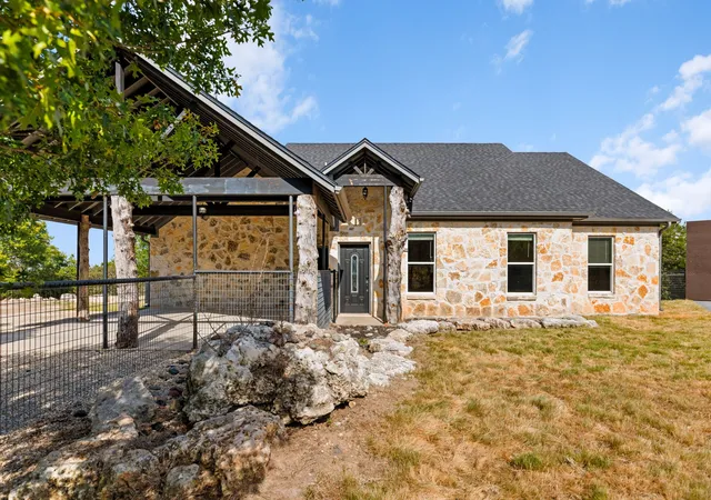 Photo 2 of Single family home for sale at 778 Rivercrest Rd, Valley Mills, TX 76689 | MLS# 21361834 | Listing updated on 2026-09-25