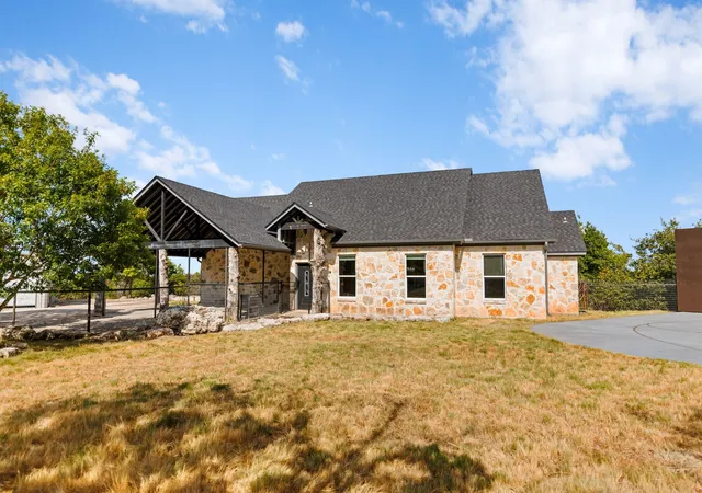 Photo 3 of Single family home for sale at 778 Rivercrest Rd, Valley Mills, TX 76689 | MLS# 21361834 | Listing updated on 2026-09-25