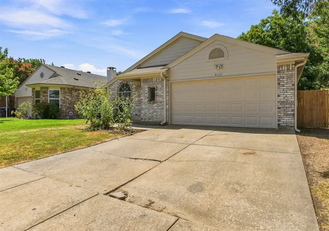 Photo 3 of Single family home for sale at 4612 Goldrock Dr, Fort Worth, TX 76137 | MLS# 21358199 | Listing updated on 2026-09-08