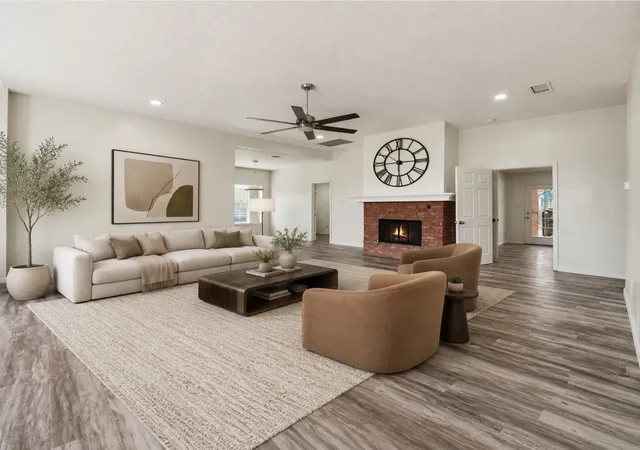 Photo 3 of Single family home for sale at 4002 Tropic Ln, Rowlett, TX 75088 | MLS# 21355415 | Listing updated on 2026-09-12