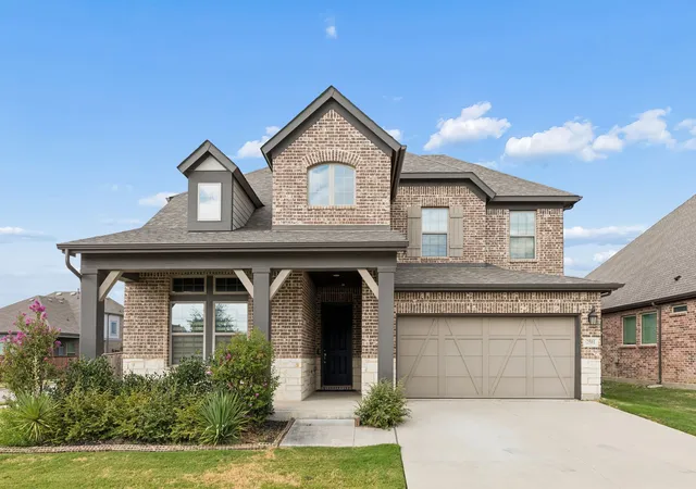 Photo 1 of Single family home for sale at 2501 Collier St, Mansfield, TX 76063 | MLS# 21362316 | Listing updated on 2026-09-14