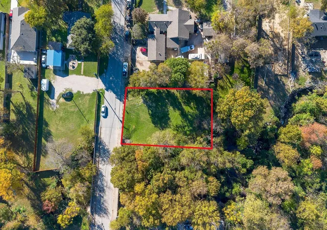 Photo 4 of Land for sale at 1815 Kingsley Dr, Dallas, TX 75216 | MLS# 21362354 | Listing updated on 2026-09-11