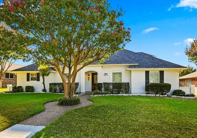 Photo 1 of Single family home for sale at 8721 Flint Falls Dr, Dallas, TX 75243 | MLS# 21362465 | Listing updated on 2026-09-12
