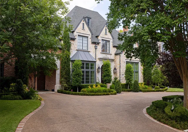 Photo 3 of Single family home for sale at 6607 Glendora Ave, Dallas, TX 75230 | MLS# 21362150 | Listing updated on 2026-09-28