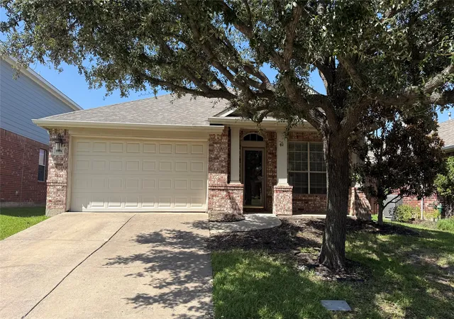 Photo 1 of Single family home for sale at 6804 Whitestone Dr, Mc Kinney, TX 75070 | MLS# 21362478 | Listing updated on 2026-09-12