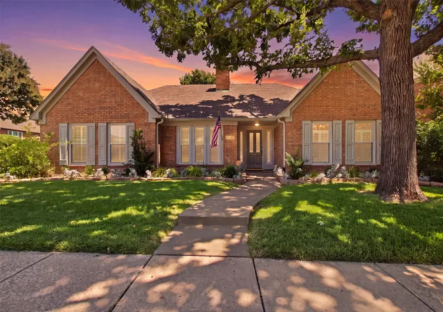Photo 2 of Single family home for sale at 3210 Wyndham Ln, Richardson, TX 75082 | MLS# 21360668 | Listing updated on 2026-09-14