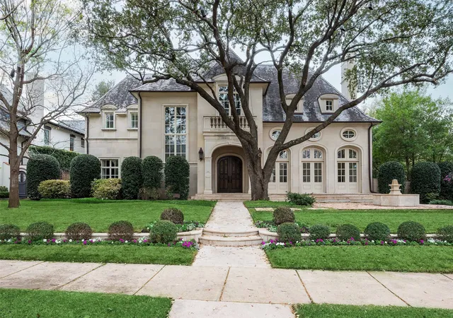 Photo 1 of Sale Pending at 3517 Lexington Ave, Dallas, TX 75205 | MLS# 21362638 | Listing updated on 2026-09-11