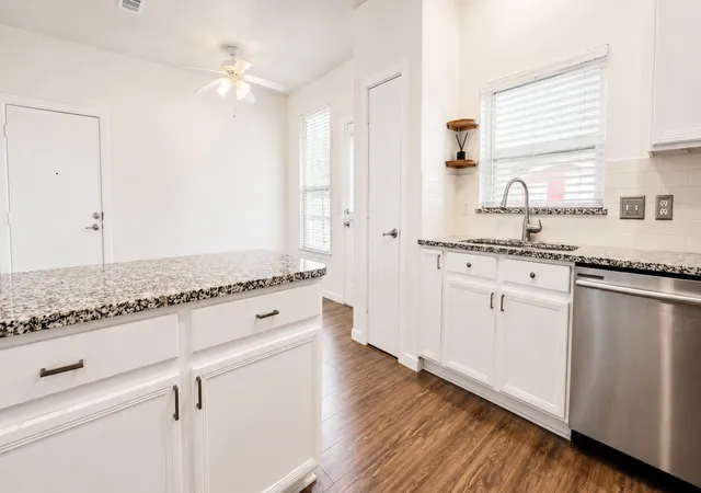 Photo 3 of Single family home for sale at 908 Greene Wy, Wylie, TX 75098 | MLS# 21361565 | Listing updated on 2026-09-08