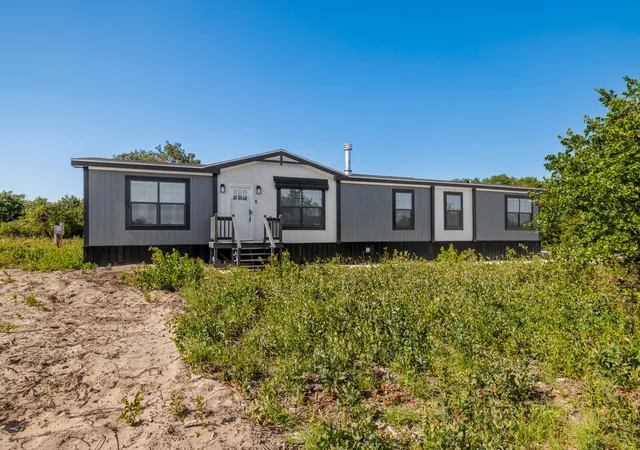 Photo 1 of Single family home for sale at 2240 Live Oak Trl, Clyde, TX 79510 | MLS# 21362857 | Listing updated on 2026-09-20