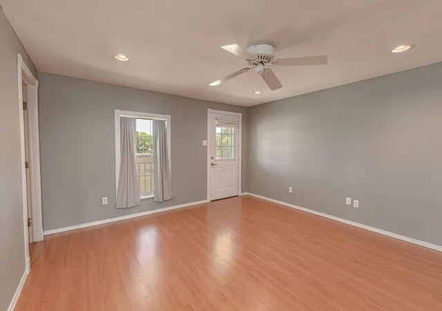 Photo 3 of Single family home for sale at 3332 County Road 1033, Greenville, TX 75401 | MLS# 21351063 | Listing updated on 2026-09-11