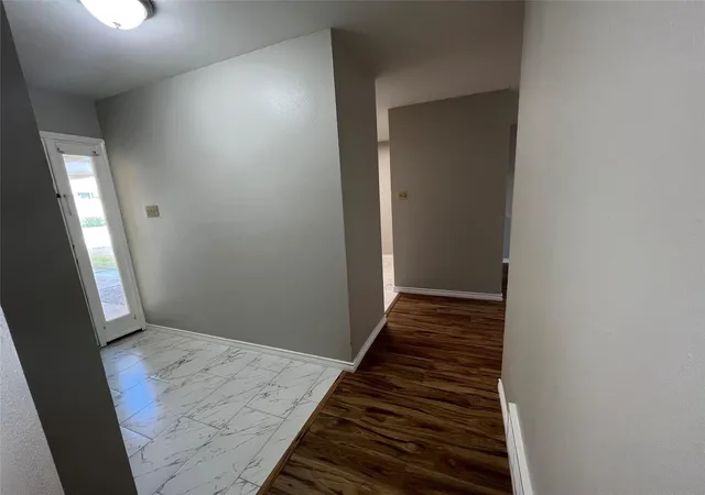 Photo 2 of House for sale at 109 Wilshire Dr, Euless, TX 76040 | MLS# 21362935 | Listing updated on 2026-10-28