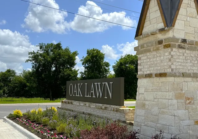 Photo 4 of Sale Pending at 3126 Basswood Wy, Van Alstyne, TX 75495 | MLS# 21357043 | Listing updated on 2026-09-10