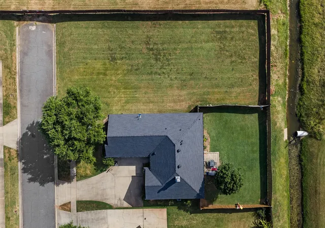 Photo 3 of Single family home for sale at 1602 E Belle Haven Dr, Bossier City, LA 71111 | MLS# 21361986 | Listing updated on 2026-09-10